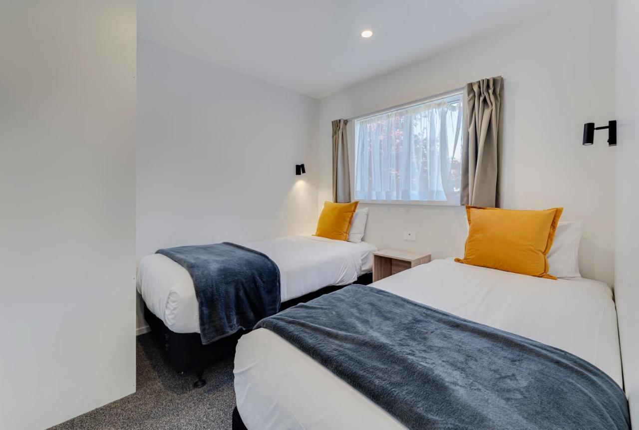 Archway Motels & Chalets Ванака Экстерьер фото