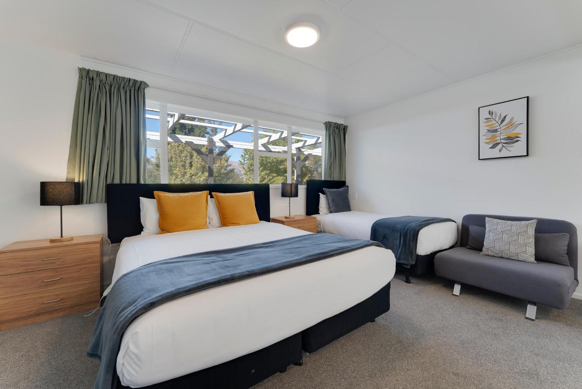 Archway Motels & Chalets Ванака Номер фото