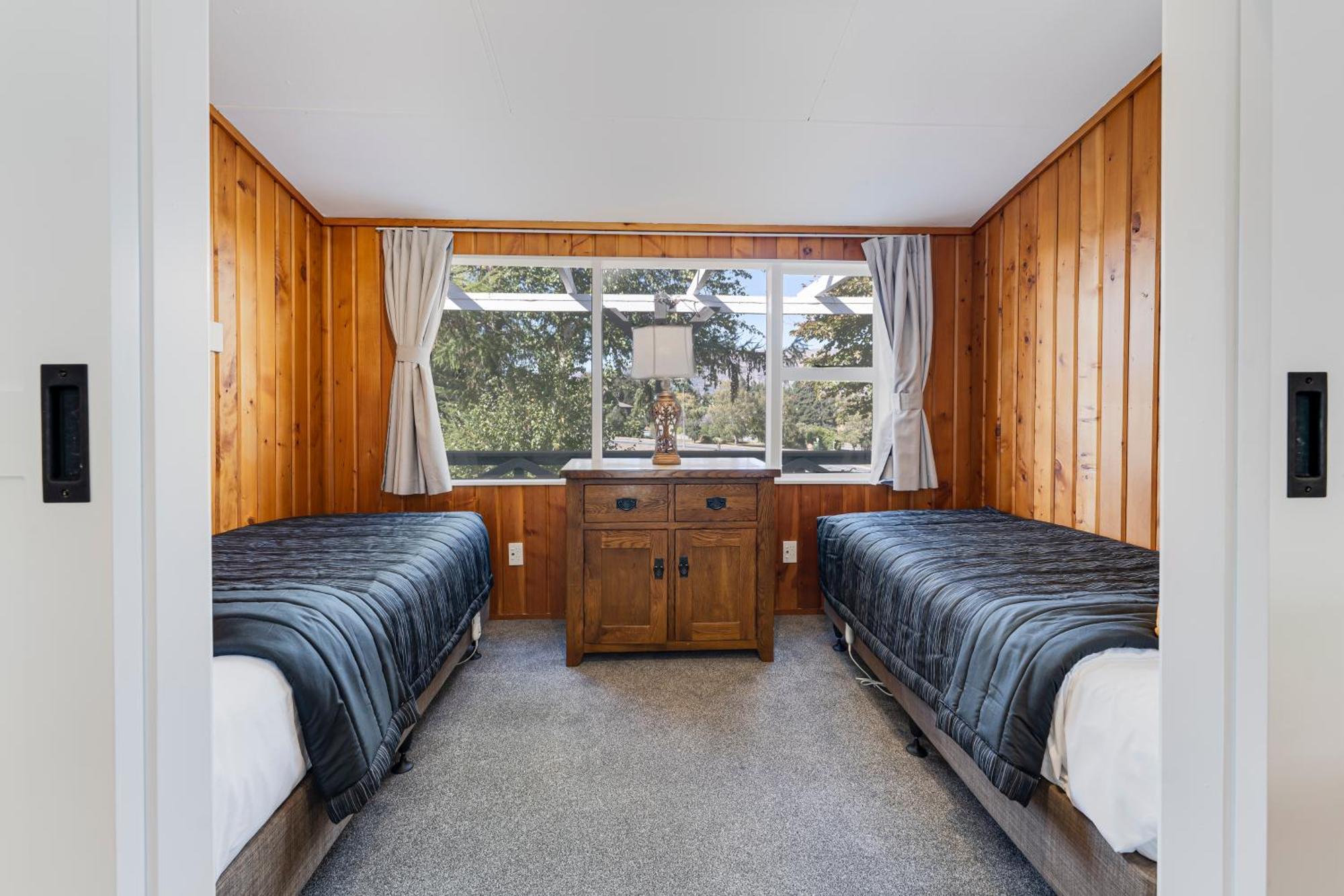 Archway Motels & Chalets Ванака Номер фото